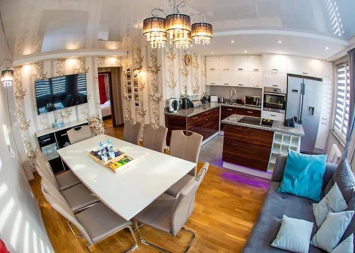 Ksiazecy Premium Klimatyzacja 3 Sypialnie 3 Bedrooms