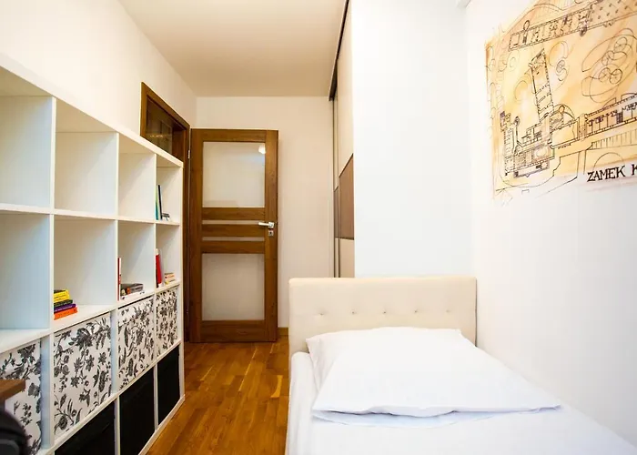 Apartment Ksiazecy Premium Klimatyzacja 3 Sypialnie 3 Bedrooms