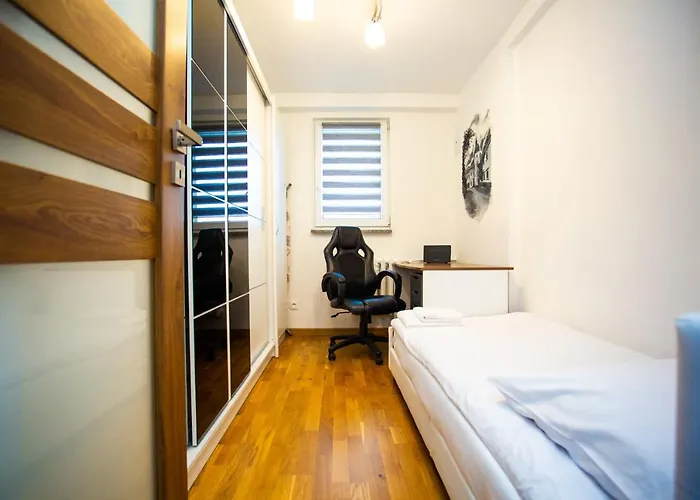 Daire Ksiazecy Premium Klimatyzacja 3 Sypialnie 3 Bedrooms *